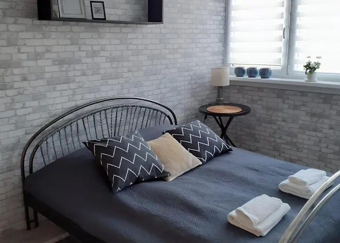 شقة Na Dabrowki كوادسكوم